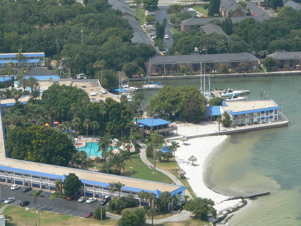 Magnuson Hotel Marina Cove St. Petersburg Extérieur photo